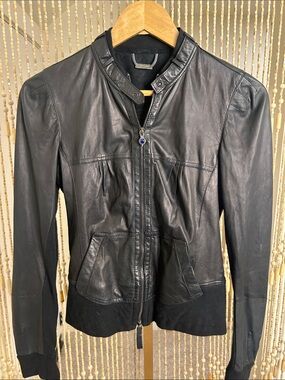 Brogden Women's Black Leather Zip-Front Jacket with Snap Collar